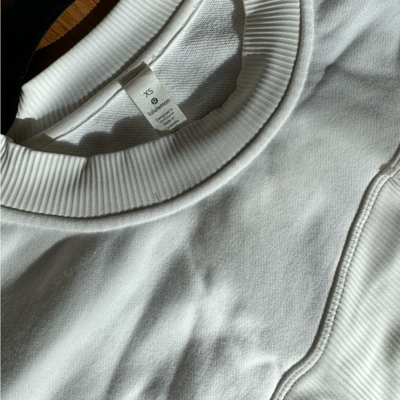 Lululemon perfectly oversized crew textured white size xs - Picture 3 of 6
